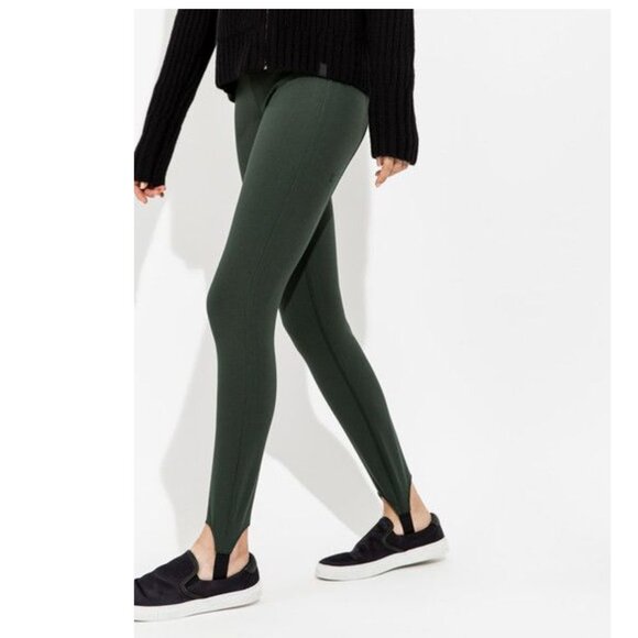 Kit and Ace Stirrup Sawyer Leggings in Green - S - Picture 1 of 8